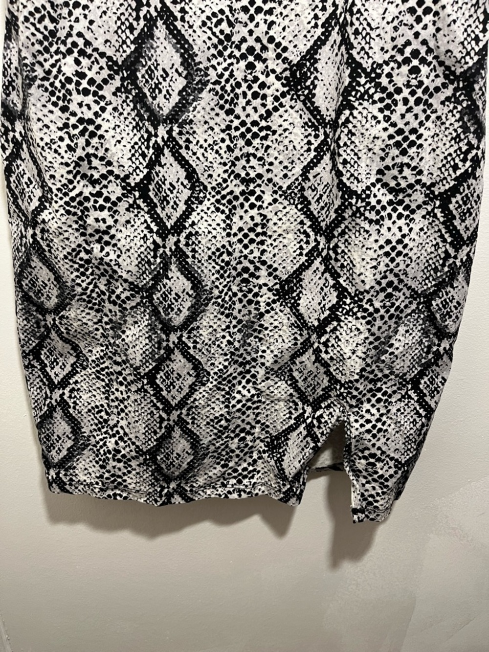 Garage Snakeskin-Print Bodycon Dress - Picture 6 of 9